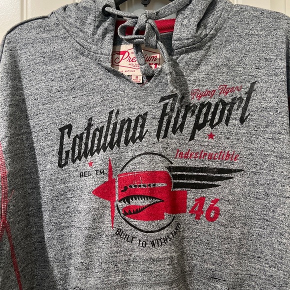 Premium 51 Red Thread Series Catalina Airport Size M Sweatshirt Hoodie Grey/red - Picture 3 of 7